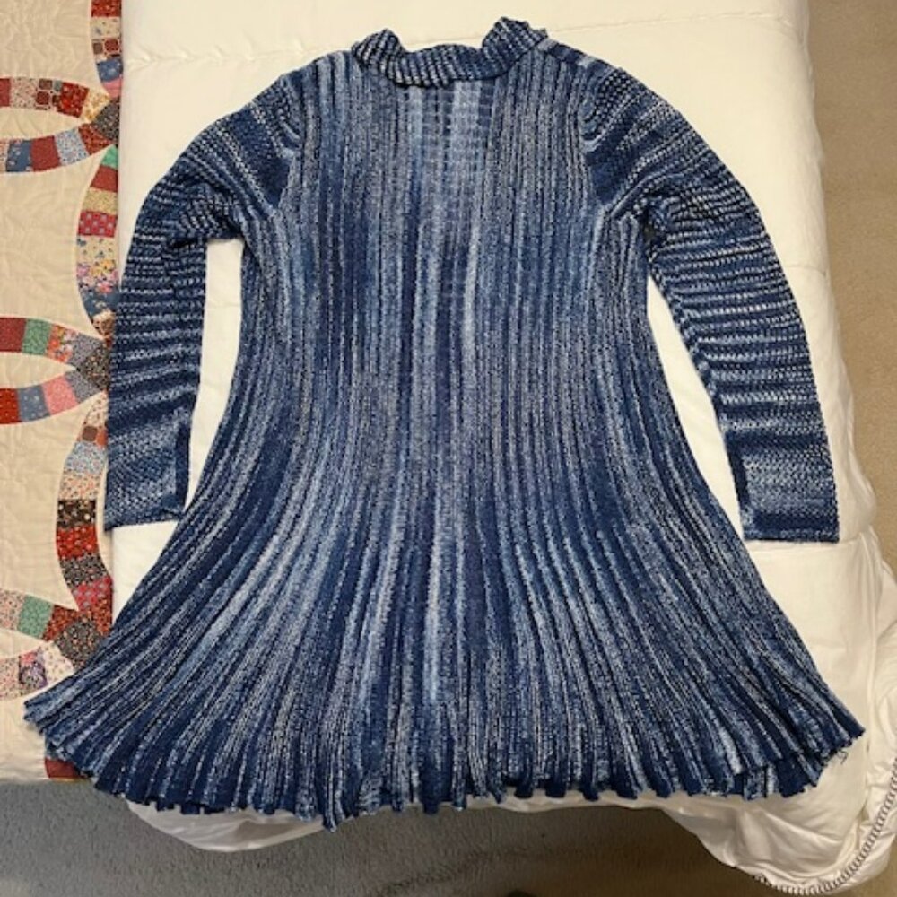 Blue Airy Sweater for Spring - Picture 2 of 7
